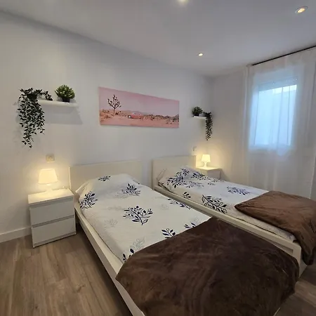 Apartment Familiar Paya Usil Rh 446